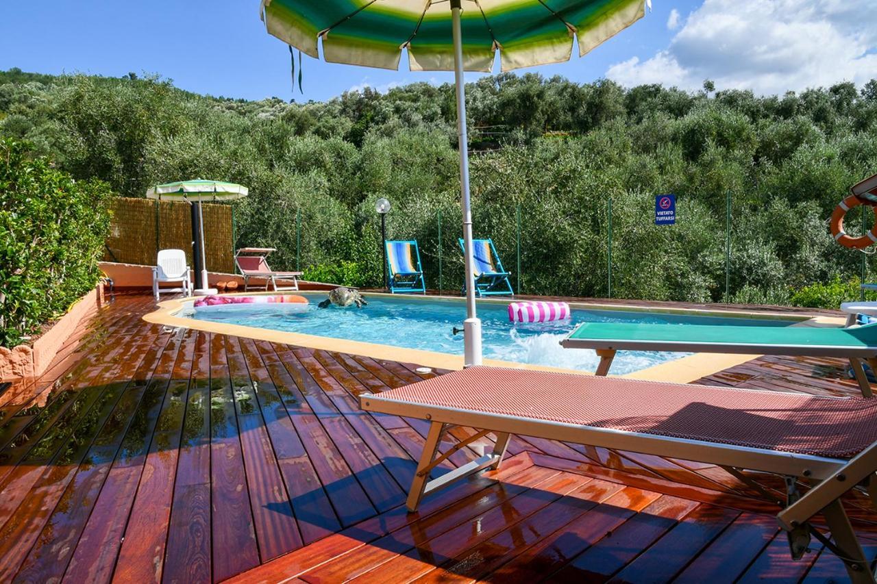 Gli Angeli Agriturismo Villa Cisano sul Neva Екстериор снимка