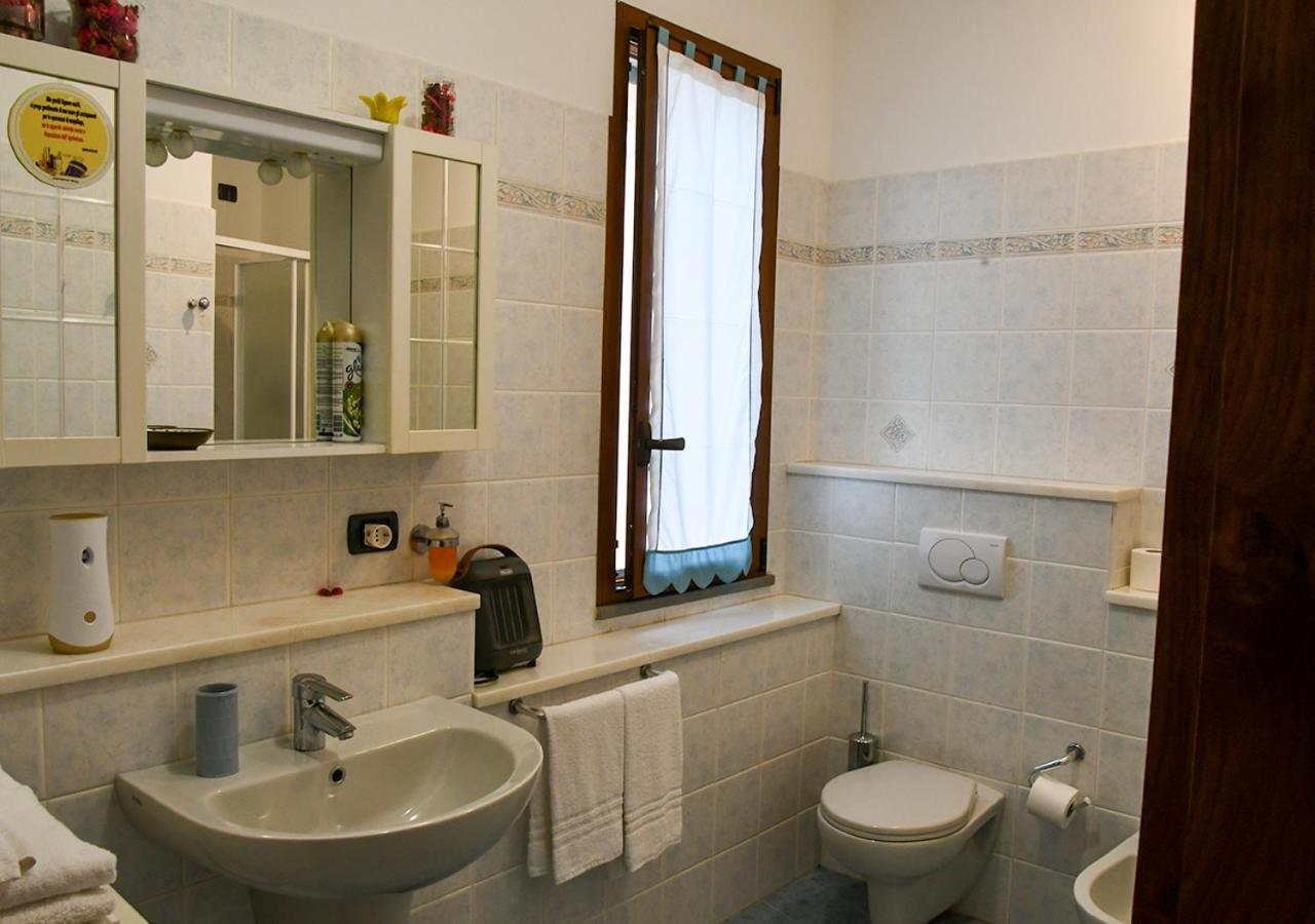 Gli Angeli Agriturismo Villa Cisano sul Neva Екстериор снимка