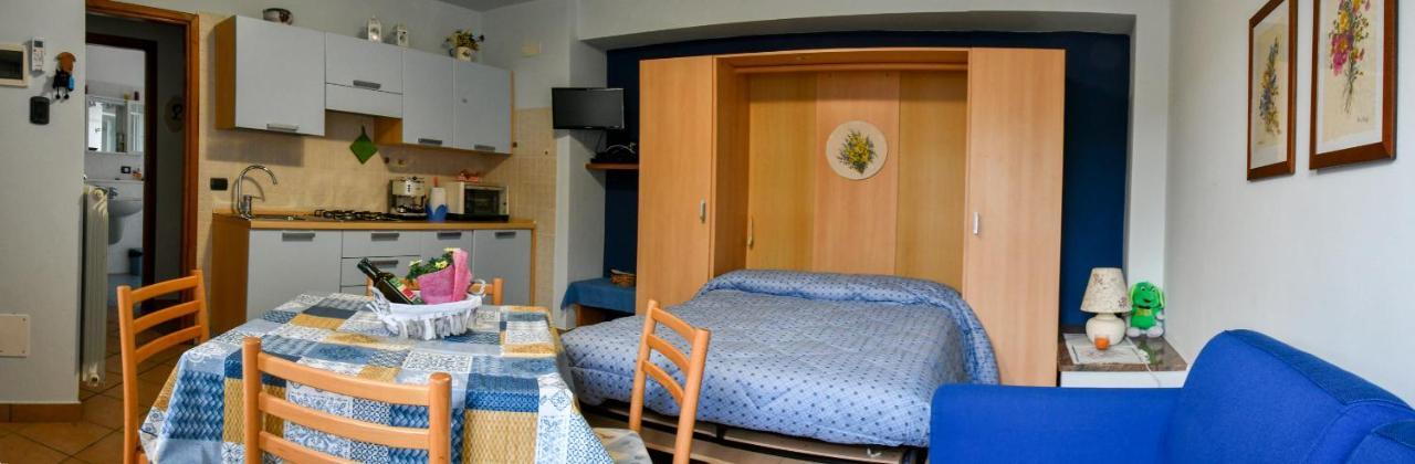 Gli Angeli Agriturismo Villa Cisano sul Neva Екстериор снимка